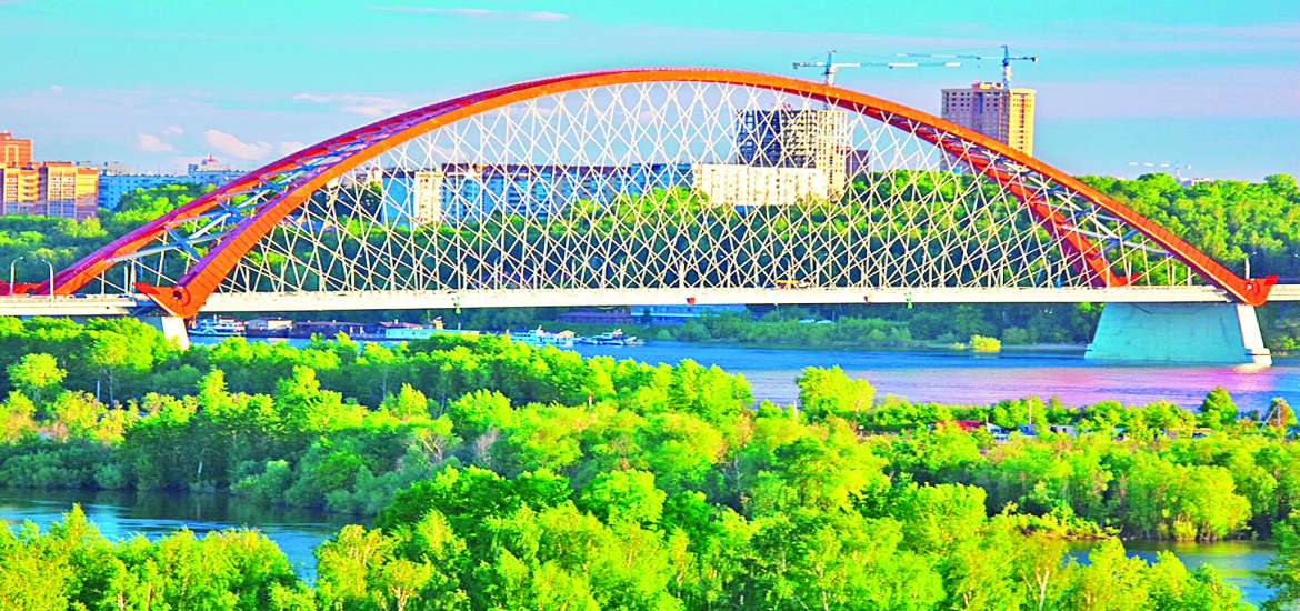 အလှတရား၊ သဟဇာတနှင့်ငြိမ်းချမ်းမှုကိုမျှဝေခံစား၍ လူသားအားလုံးကို ချစ်ကြည်ရင်းနှီး ပေါင်းစည်းပေးပါမည်